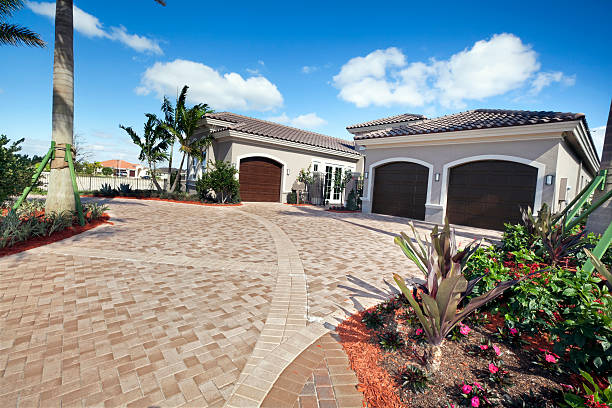 Best Driveway Paving Company  in Comstock Park, MI