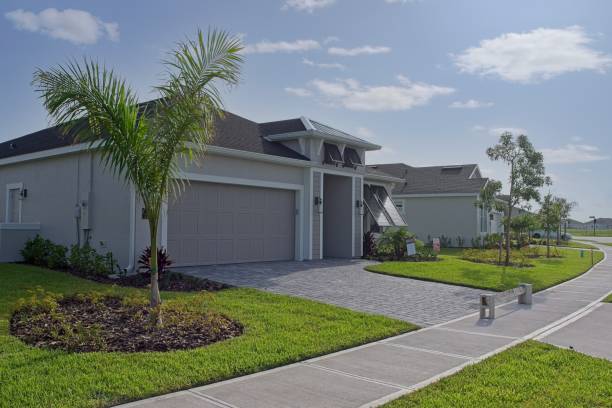 Best Local Driveway Pavers  in Comstock Park, MI